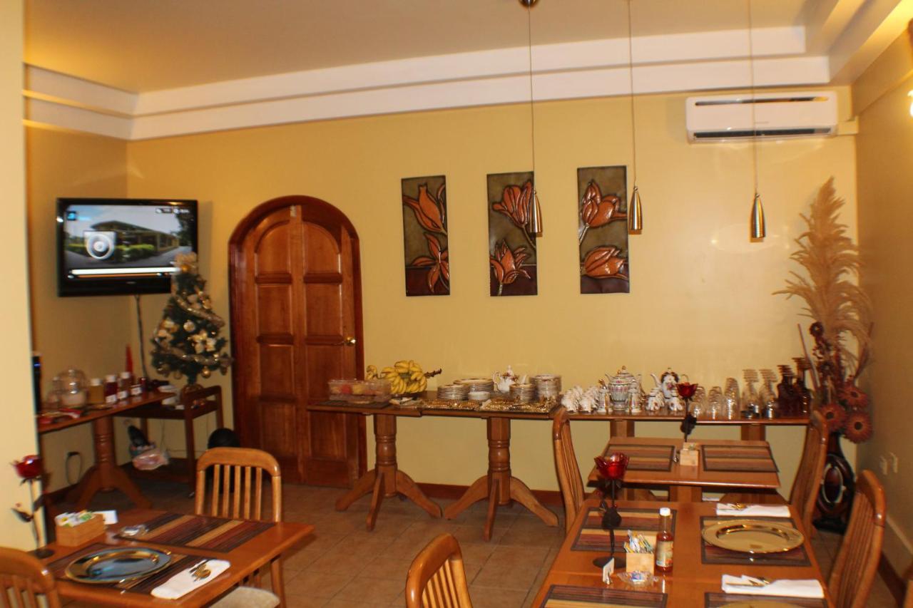 Native Abode Bed & Breakfast Bon Accord Village Екстериор снимка